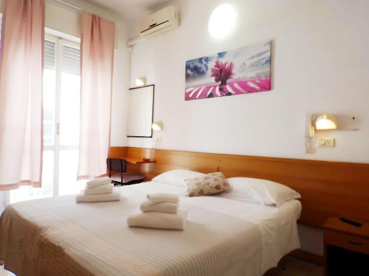 Hotel Graziella Mare Rimini Exterior foto